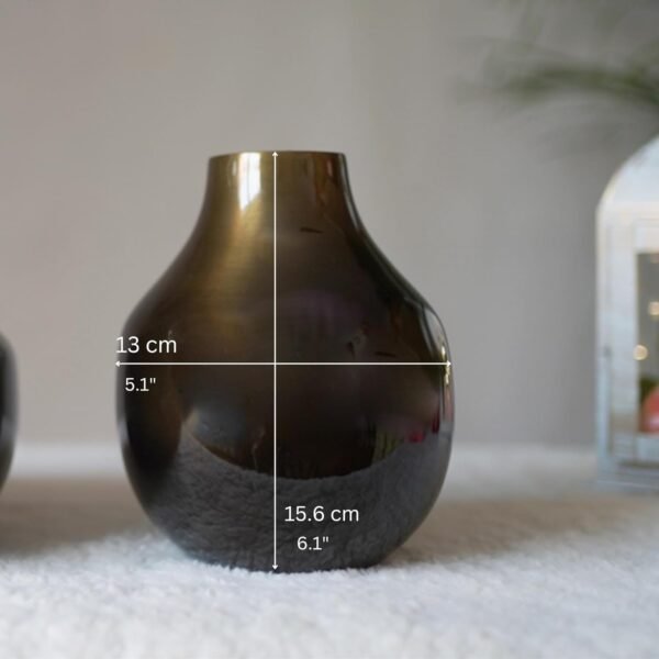 Metal Flower Vase for Home Decor Living Room Kitchen Office Wedding Round Shape Metal Table Decorative Flower Pot Brass Colour Small (Flower not Included)