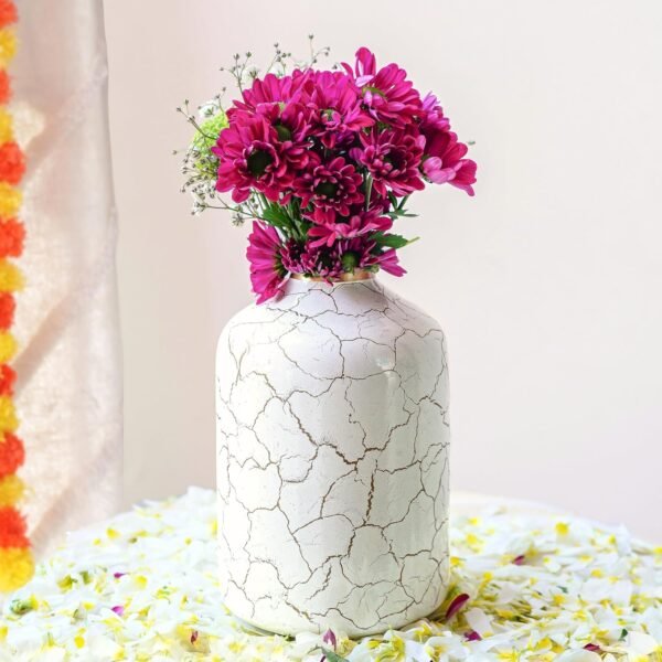 81CgQseZOzL._SL1500_.jpg Metal Flower Vase for Home Decor Bedroom Living Room Office Wedding | Table Decorative Item for Festivals Birthday Off-White Crackled 1Pcs