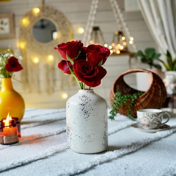 Metal Flower Vase for Home Decor Bedroom Living Room Office Wedding | Table Decorative Item for Festivals Birthday Off White Spotted (10.5 x 15.7 CM) (Flower not Included)