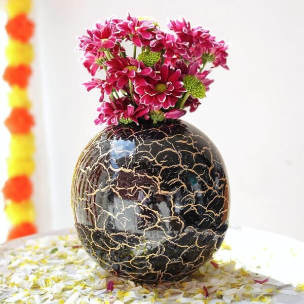 Metal Ball Vase for Home Decor|Flower Pot for Bedroom Living Room Office Wedding|Flowers Arrangement for Birthday Anniversary Festival|Black Crackled Medium (Flower Not Included)