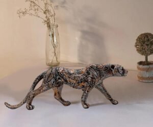 Intricately Carved Metal Leopard Sculpture - Elegant Jungle Cat Figurine for Home & Office Decor