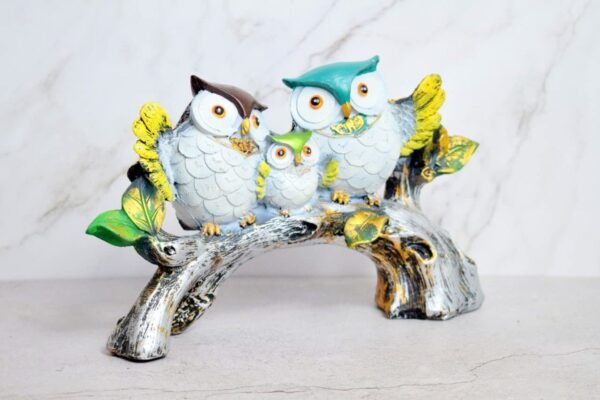 4-35.jpg Handcrafted Owl Family Statue - Unique Home Decor Piece for Nature Lovers