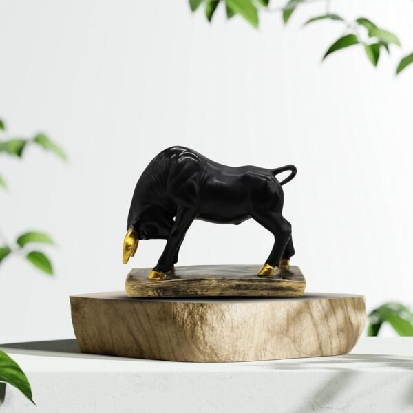 5-8.jpg Black Bull Statue with Golden Accents - Decorative Figurine for Home and Office