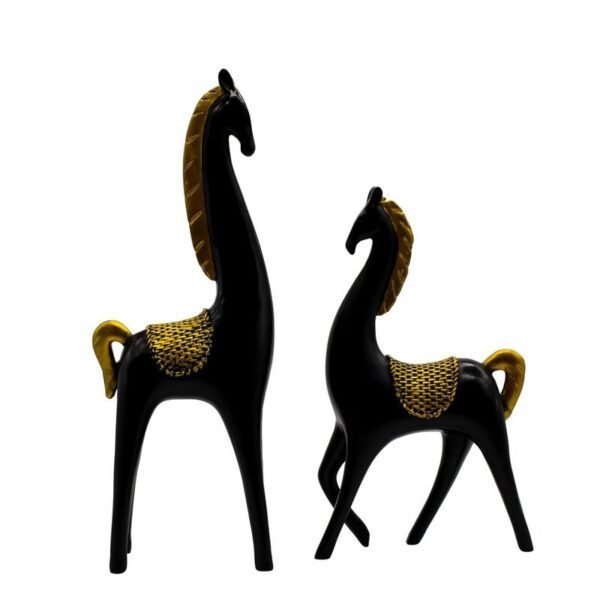 6-21.jpg Elegant Black & Gold Giraffe Figurines - Modern Home Decor Set