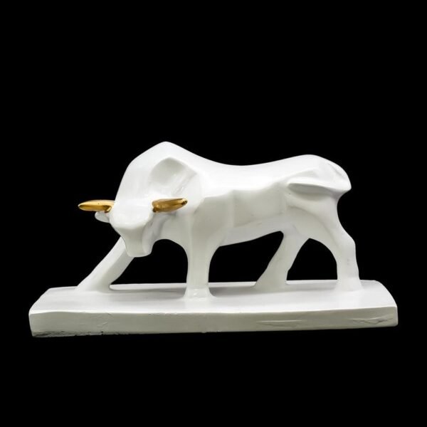 6-6.jpg White Bull Statue with Golden Accents - Decorative Figurine for Home and Office