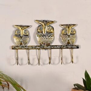 Beautiful Handcrafted Metal Golden Owl Key Holder Hand Painted Wall Hanging Key Organizer Perfect Gift for Home Decor